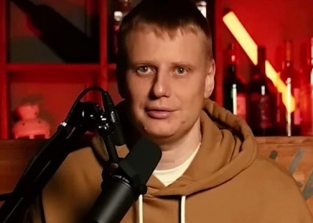    Белорусского комика приговорили к 6 годам колонии за высмеивание Лукашенко