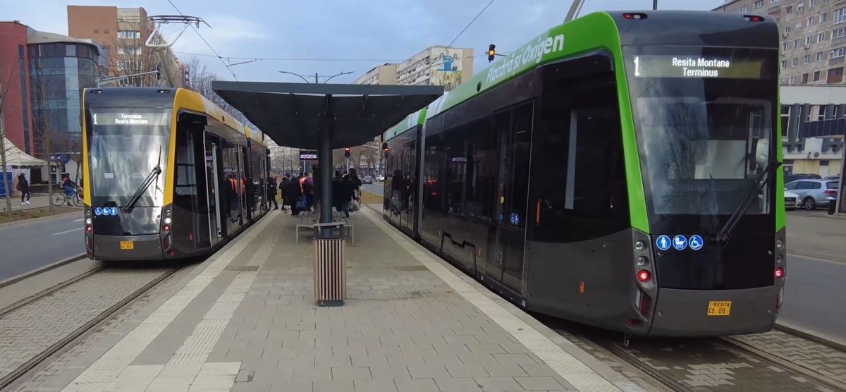 Трамваи модели Panorama от Durmazlar в румынском городе Решица. Источник: resita.ro