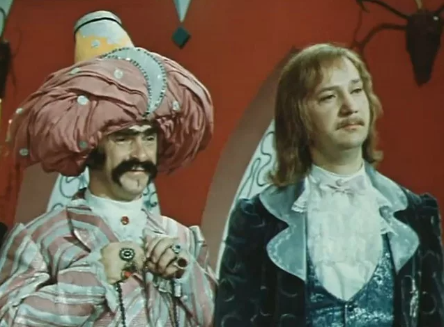 Кадр из фильма "Двенадцать месяцев" (1972)