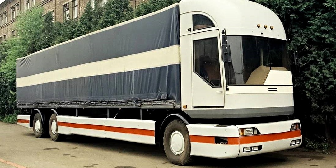 МАЗ 2000 — тягач, опередивший свое время: в чем была его уникальность, и почему проект был заброшен
