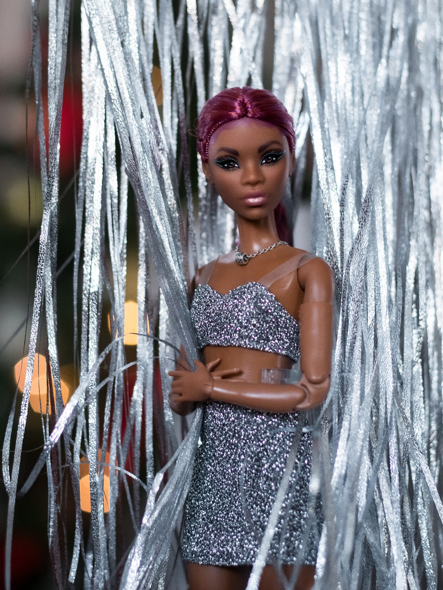 Barbie Looks #7 Тамика в украшении от @dollect