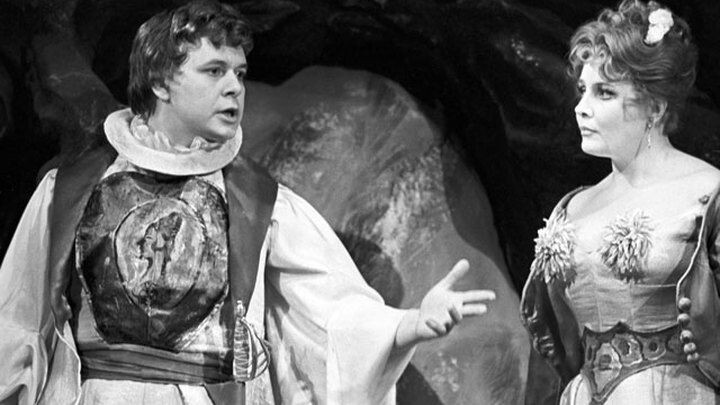 Спектакль "Дульсинея Тобосская"