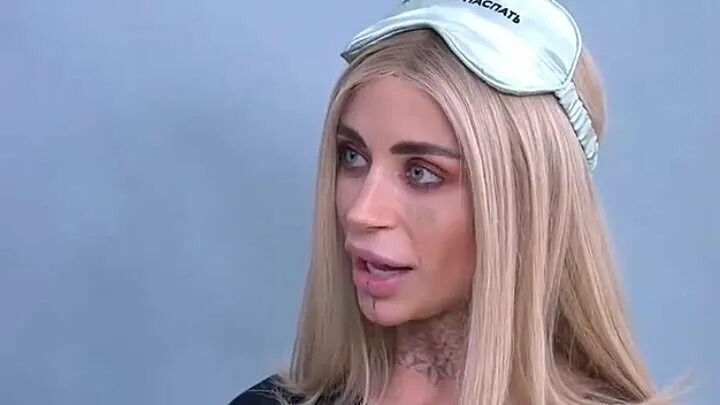 Кадр из того самого интервью, набравшего почти 5 млн просмотров. Источник Яндекс 