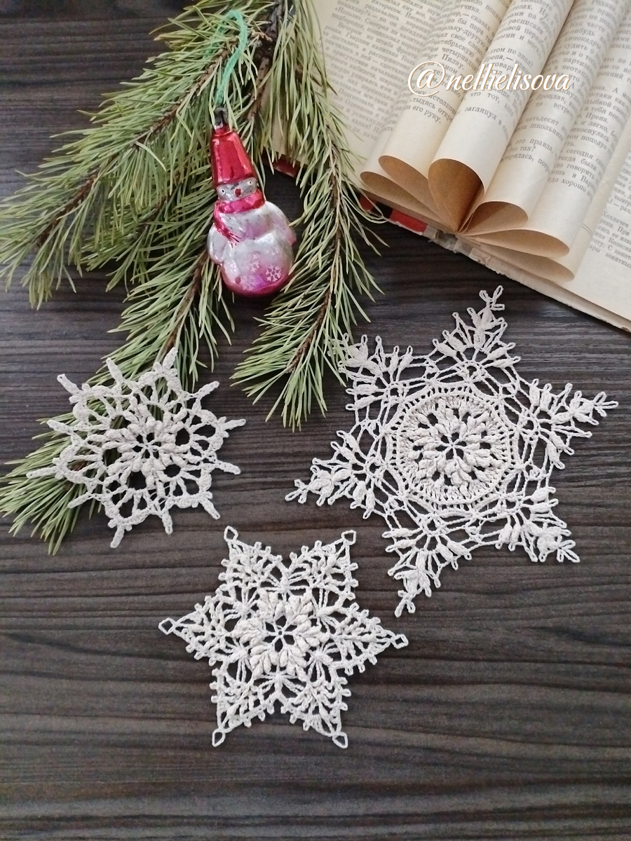 Винтажные снежинки от @nellielisova 