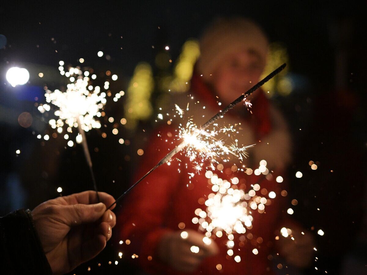    Празднование Нового года на площади Ленина в Новосибирске© РИА Новости / Александр Кряжев