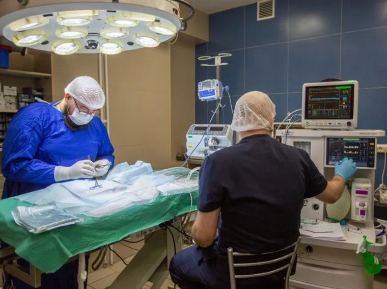 Врачи признались, что ранее не сталкивались с операциями такого уровня
Фото: vk.com, клиника «Клык+»