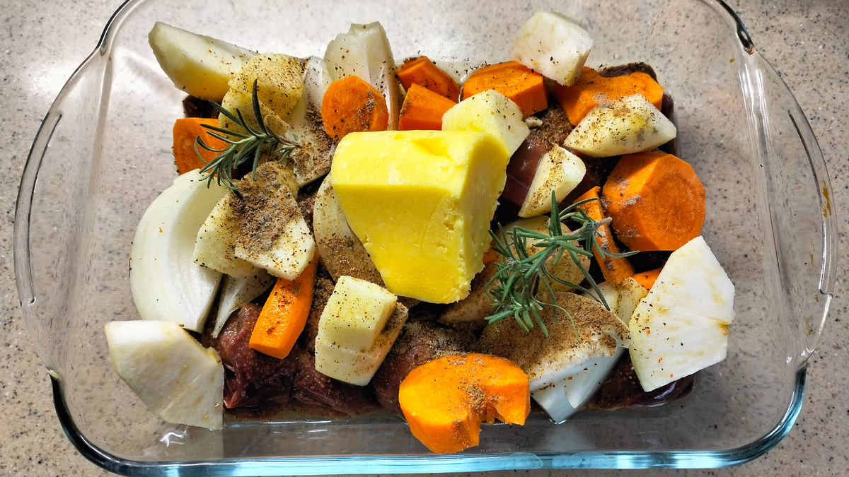 Печень за овощами не видно, но она есть