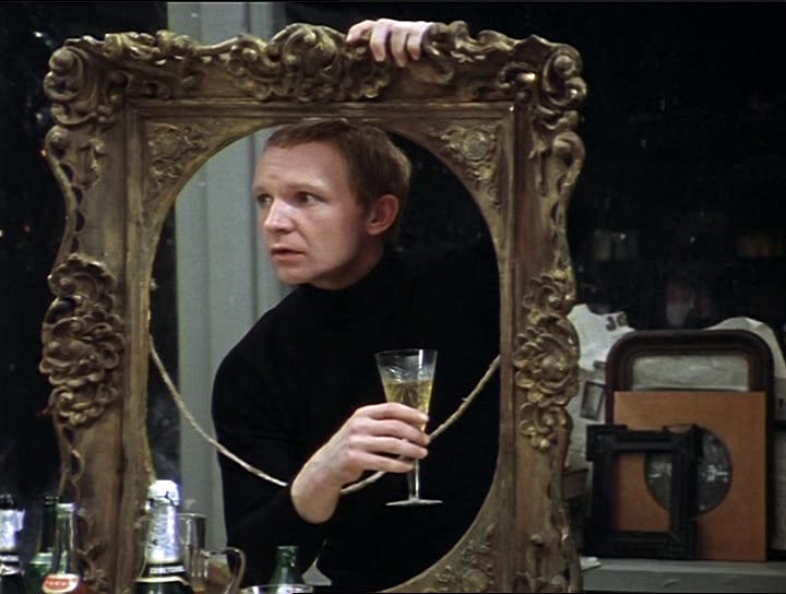    Вспомните Женю Лукашина из «Иронии судьбы» и встречайте Новый год с трезвой головой Андрей Севостьянов