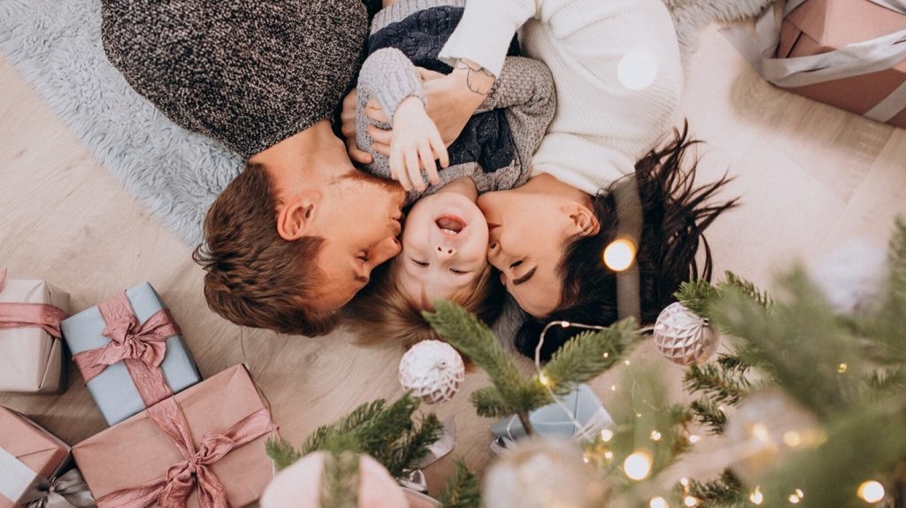     С Новым годом, родители! Екатерина Ушахина