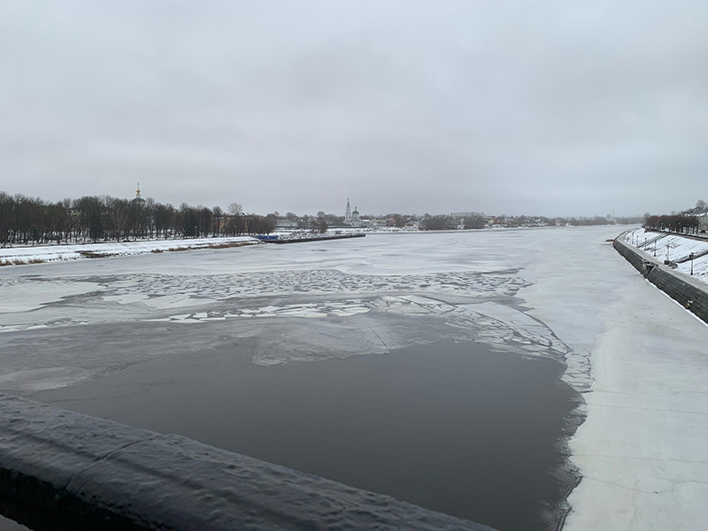 Лед очень непрочный