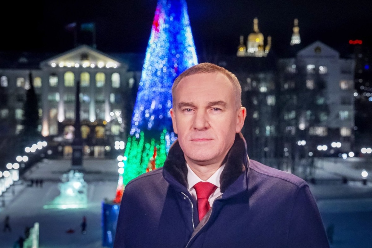    Руслан Кухарук поздравил жителей Югры с наступающим Новым годом