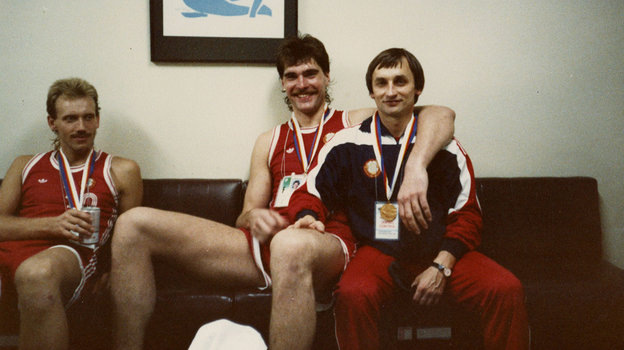    Римас Куртинайтис, Арвидас Сабонис и Василий Авраменко.Личный архив