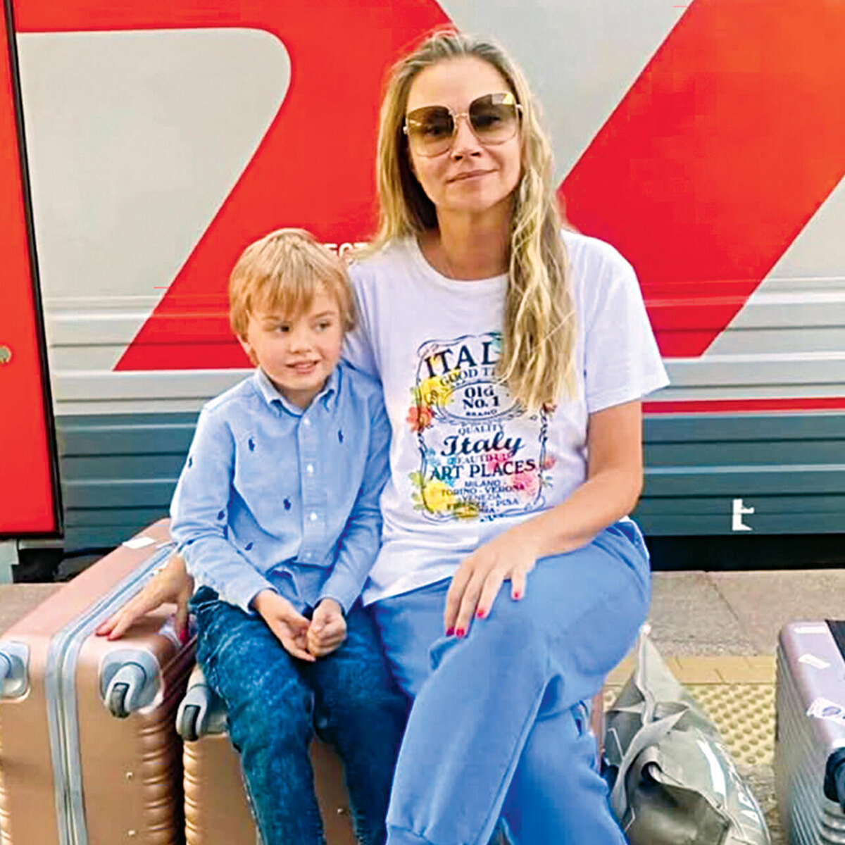    Мария Миронова с сыном Соцсети Марии Мироновой