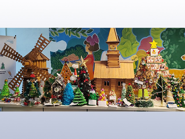 Более 1400 тверских школьников приняли участие в акции «Ёлочка-2024»