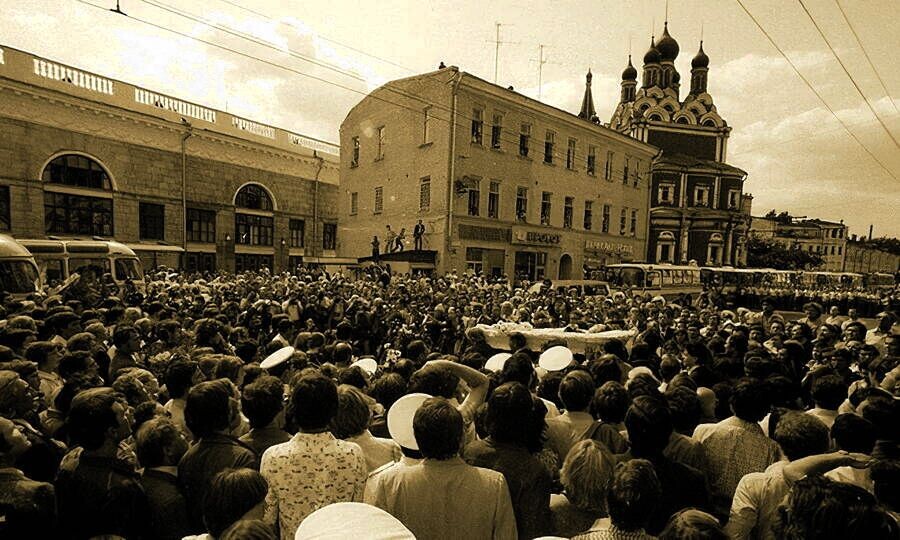Прощание с Высоцким в Москве