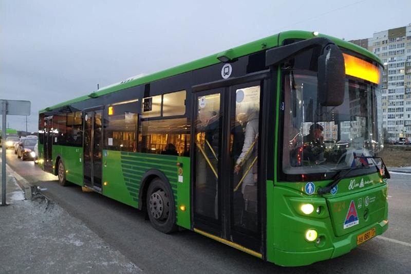    © Пресс-служба администрации Тюмени / Пенсионерам и льготникам оставят возможнось бесплатного проезда на общественном транспорте бесплатно