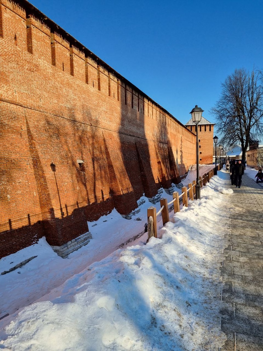 Стена Коломенского кремля