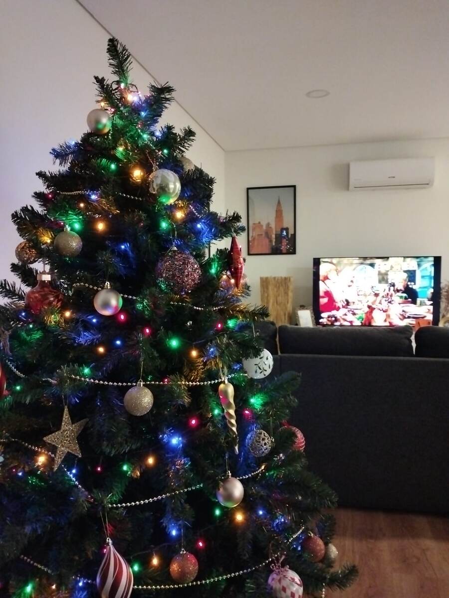 Елочка в добрых традициях