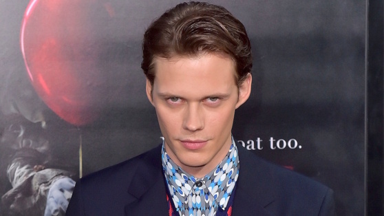    Звезда фильмов "Оно" Билл Скарсгард заявил о желании сыграть Джокера Андрей Бурков