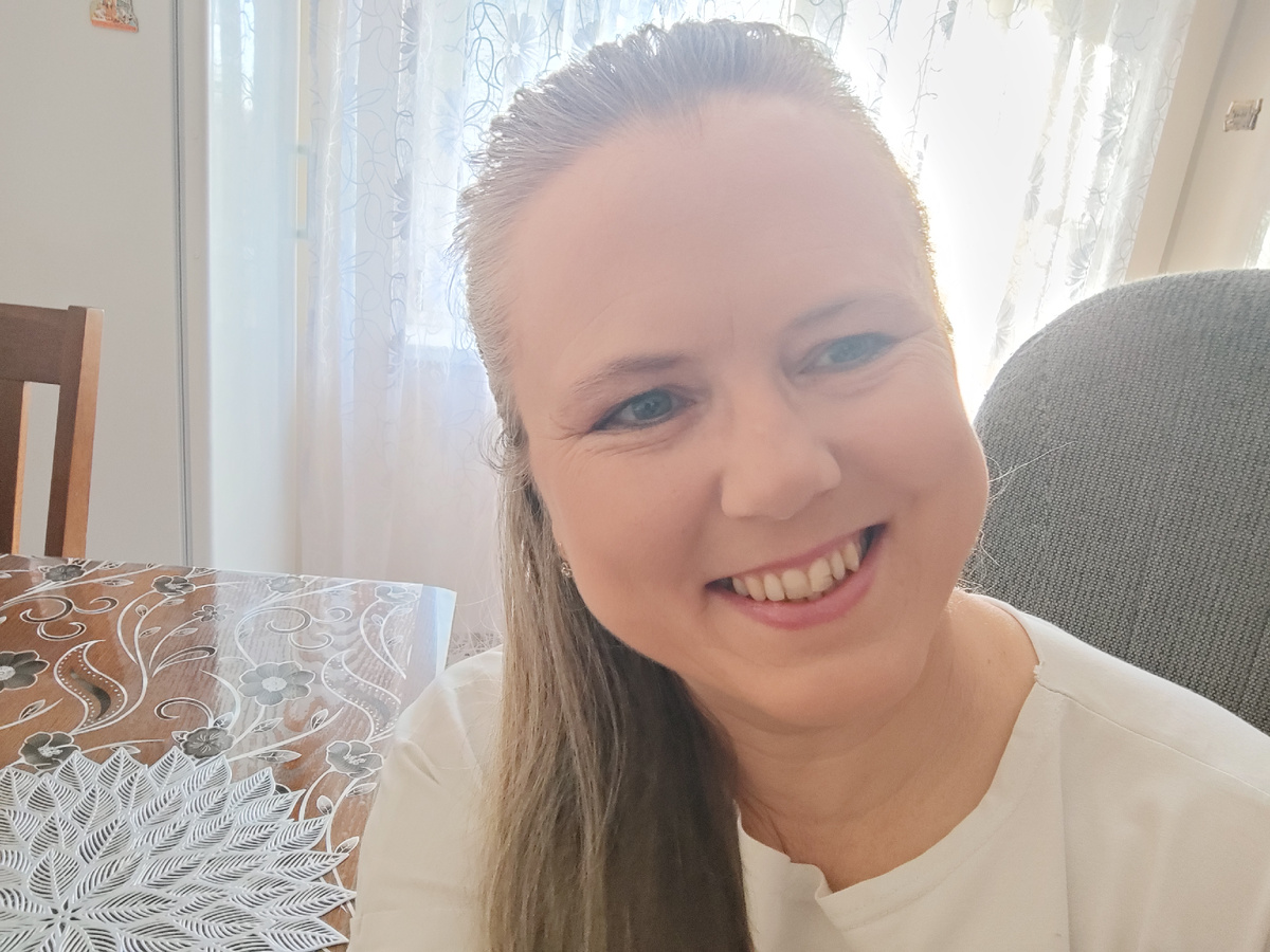 Дорогие мои друзья, вот и наступил Новый год! 🌲Пусть этот год принесёт нам только хорошее, всё зло пусть уйдёт и пусть у всех над головой будет мирное небо! Давайте будем добрее друг к другу! 🙏Мои девочки, спасибо вам, что пришли на мой канал, смотрите меня и поддерживаете, спасибо вам большое! 🌹🌹🌹Будьте счастливы и здоровы в этом году!!! 😊🌲🌲🌲😘🌹🌹🌹