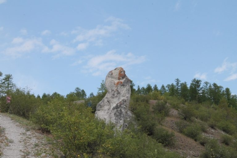 Скала Лев (Бабушка)