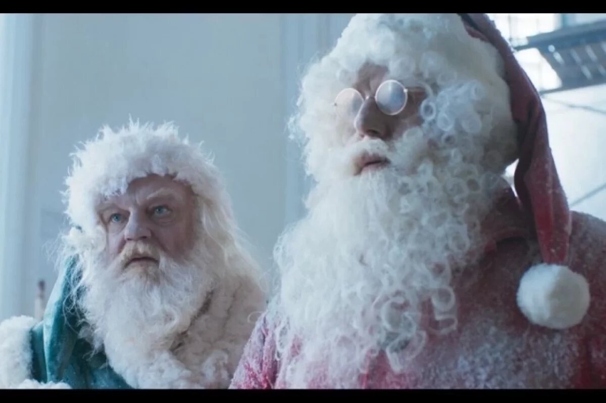    Герои фильмов встречают Новый год и совершают добро