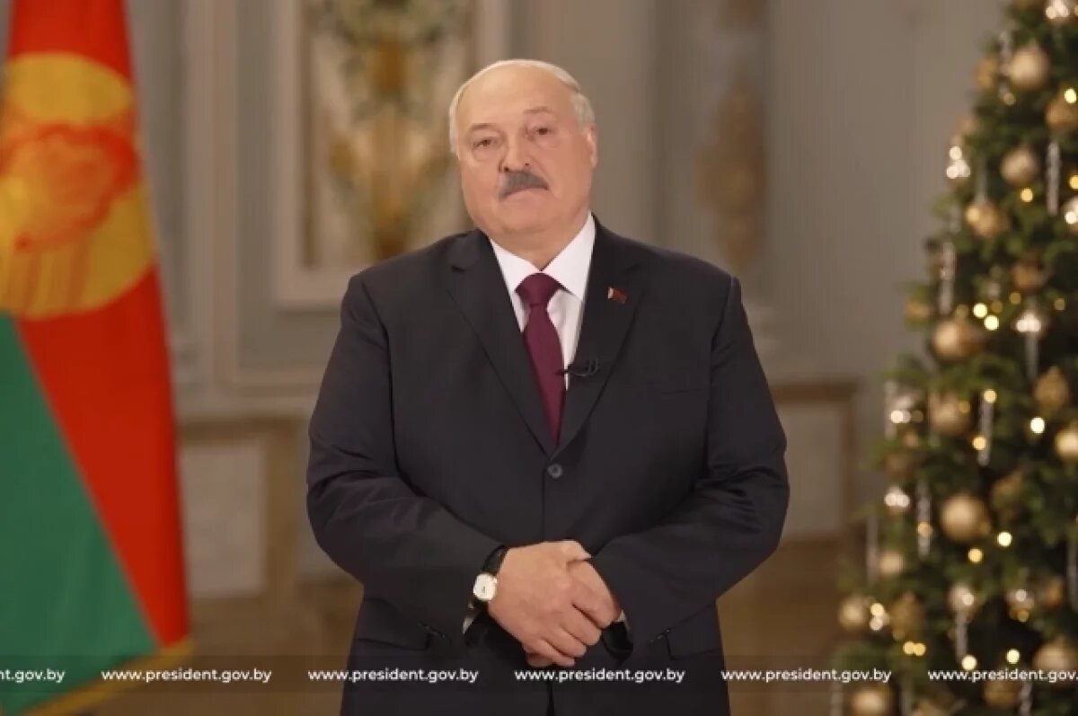    Лукашенко заявил, что белорусы сами выбирают свой путь движения вперед