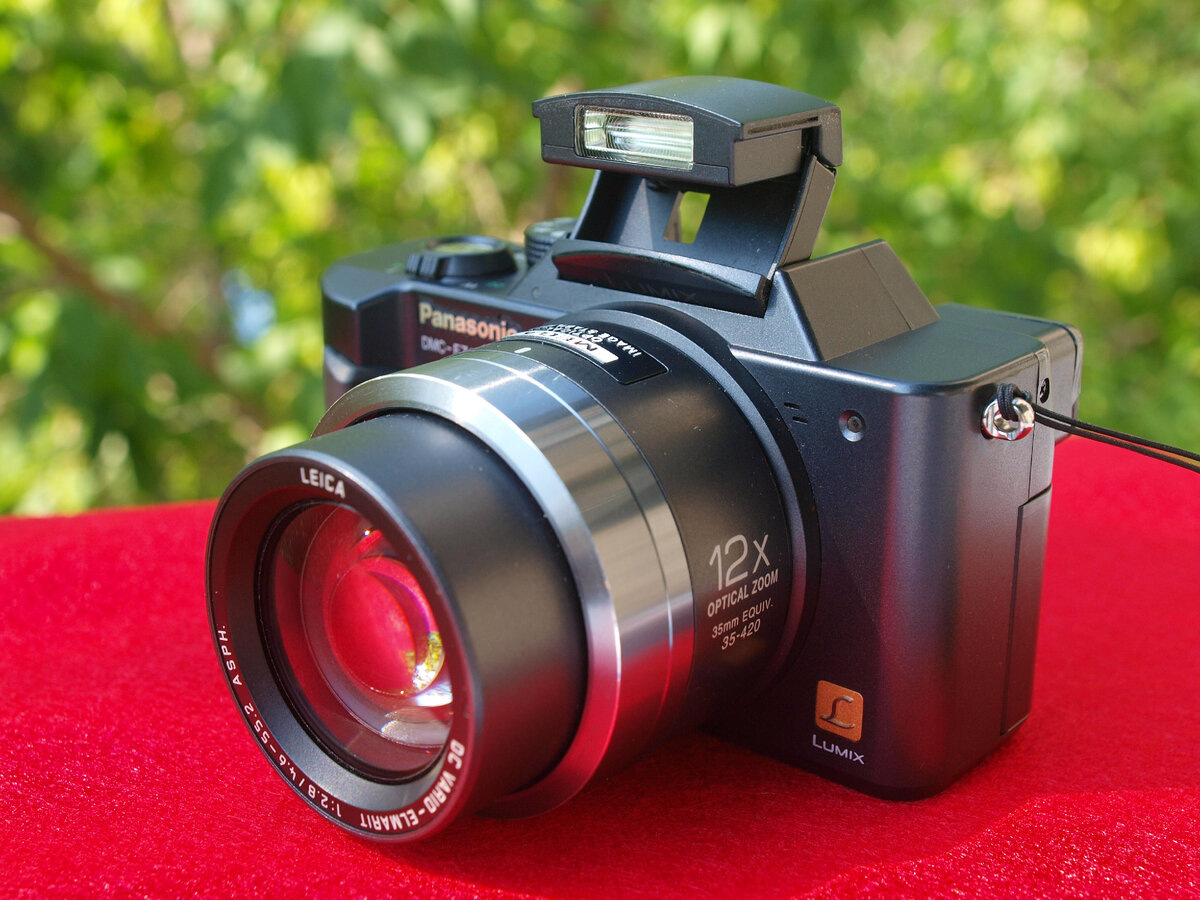 Panasonic Lumix DMC-FZ1