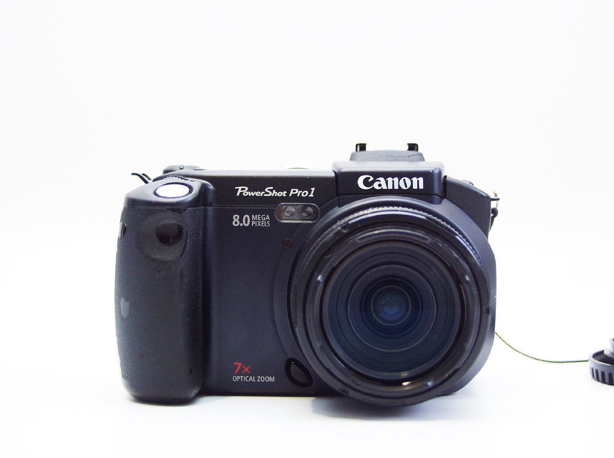 Canon PowerShot Pro1