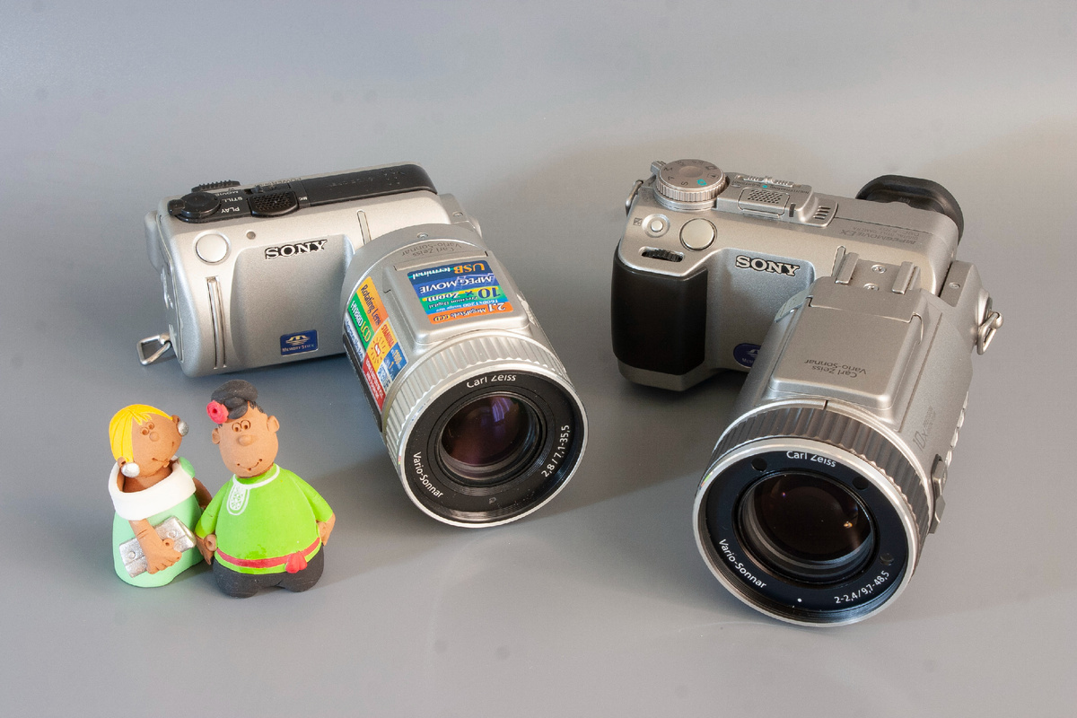 Sony F505 и Sony F707 из моей коллекции