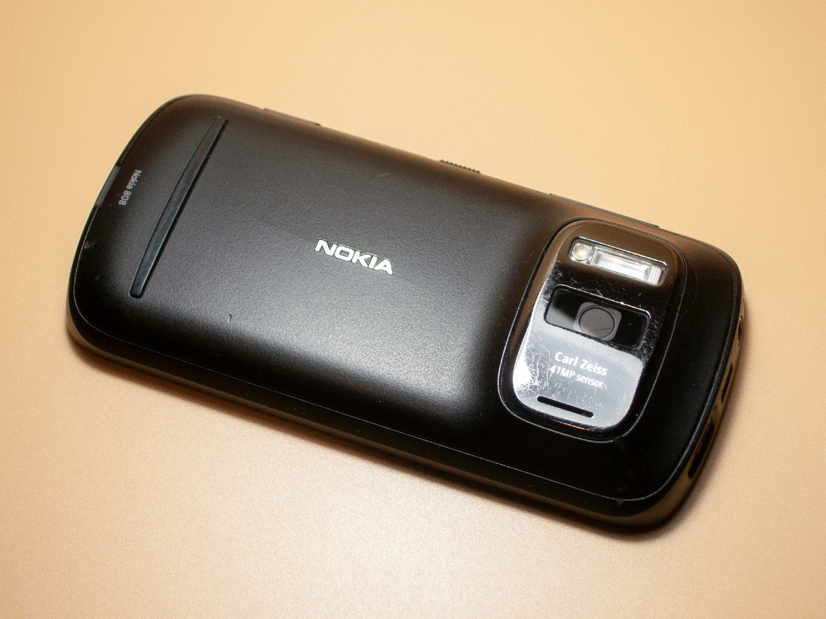 Nokia 808 PureView из моей коллекции