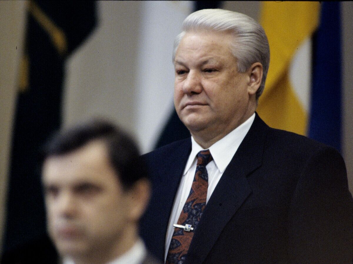    Президент России Борис Николаевич Ельцин и председатель Верховного Совета РФ Руслан Хасбулатов на IX (внеочередном) съезде народных депутатов РФ. 26-29 марта 1993 года© РИА Новости / Александр Макаров