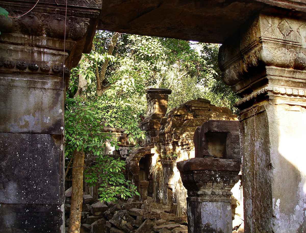 Руины Бенг Мелиа. Камбоджа.