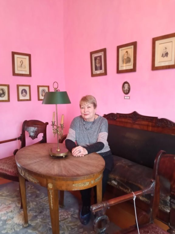 Ольга Болотова -  одна из первых директоров Петровского музея декабристов