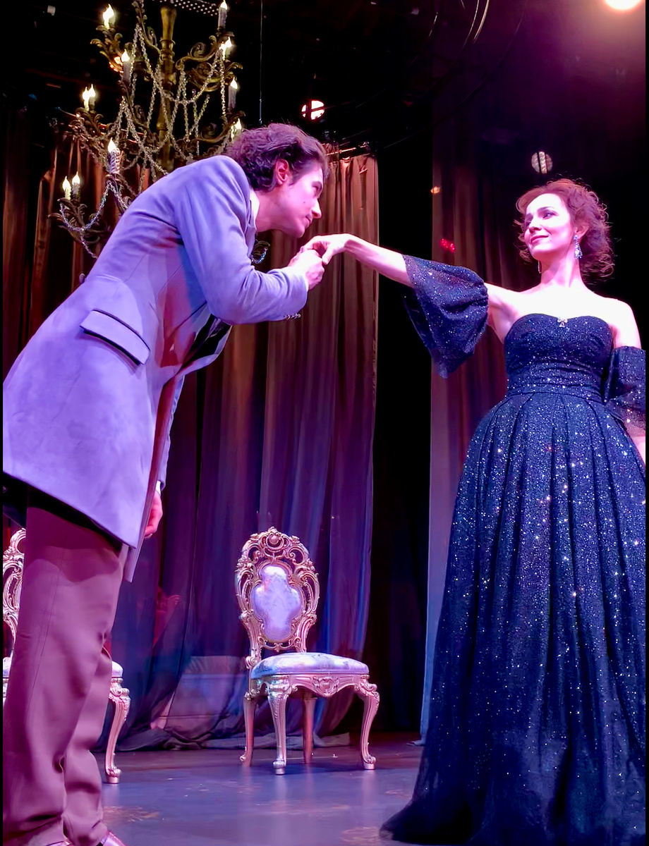 Арман Дюваль(Сухраб Хайлобеков) и Маргарита Готье ( Валерия Ланская) 