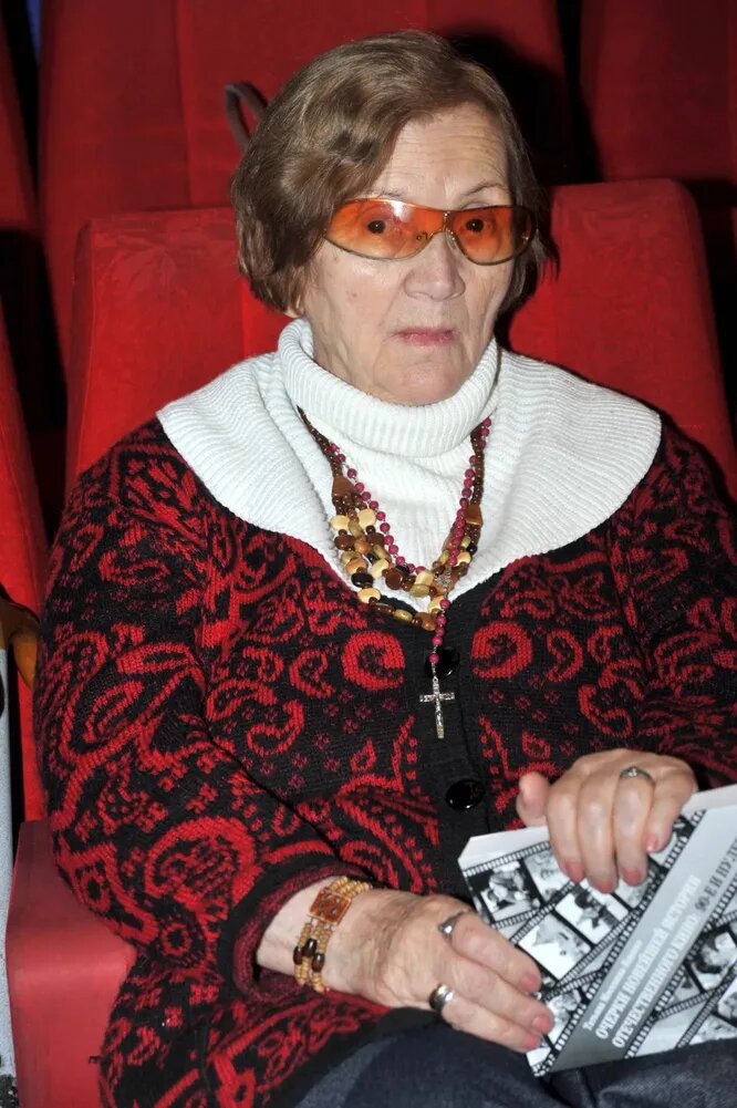 Инна Выходцева / Personastars