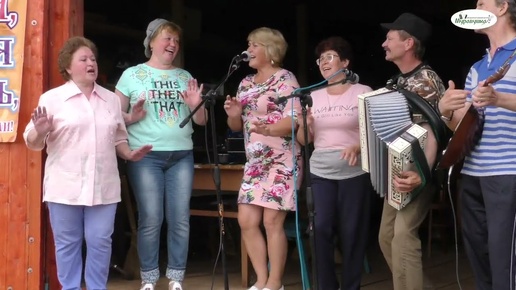 Кто исполняет песню на танец. Кто исполняет песню на танец. Кто исполняет песню на танец. Задорный танец. Танцы под дождём миа бойка и ваня дмитриенко.