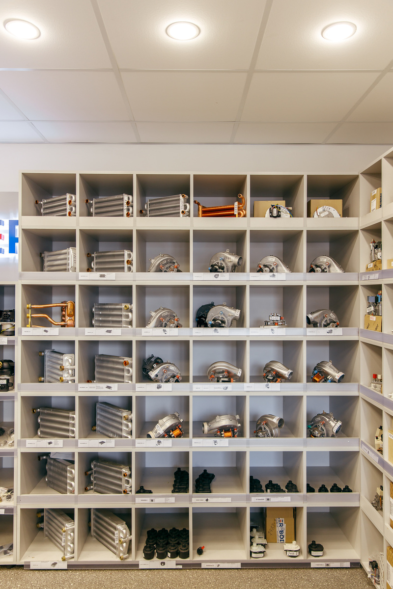 Пример оформления магазина запасных частей для газовых котлов "Бойлер"