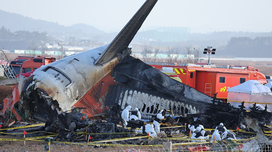 Разбившийся "Боинг" в ажэропорту Муан.  фото: картинки яндекса.