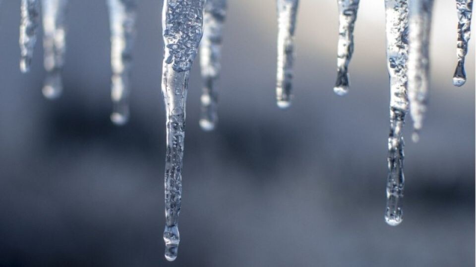    Холод. Сосульки. Мороз. Источник: pixabay.com