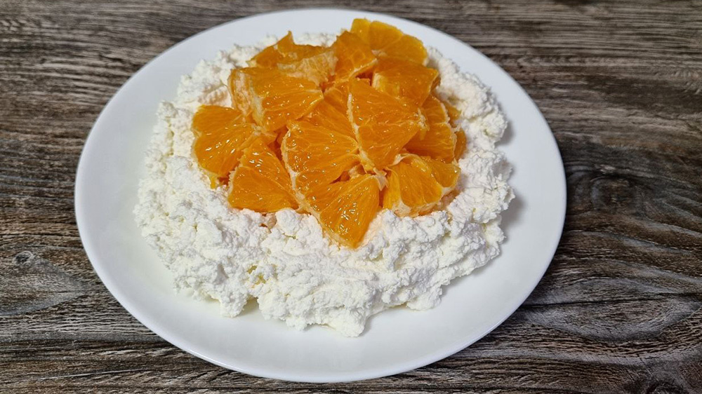 Творог с фруктами - листайте фото, чтобы посмотреть КБЖУ