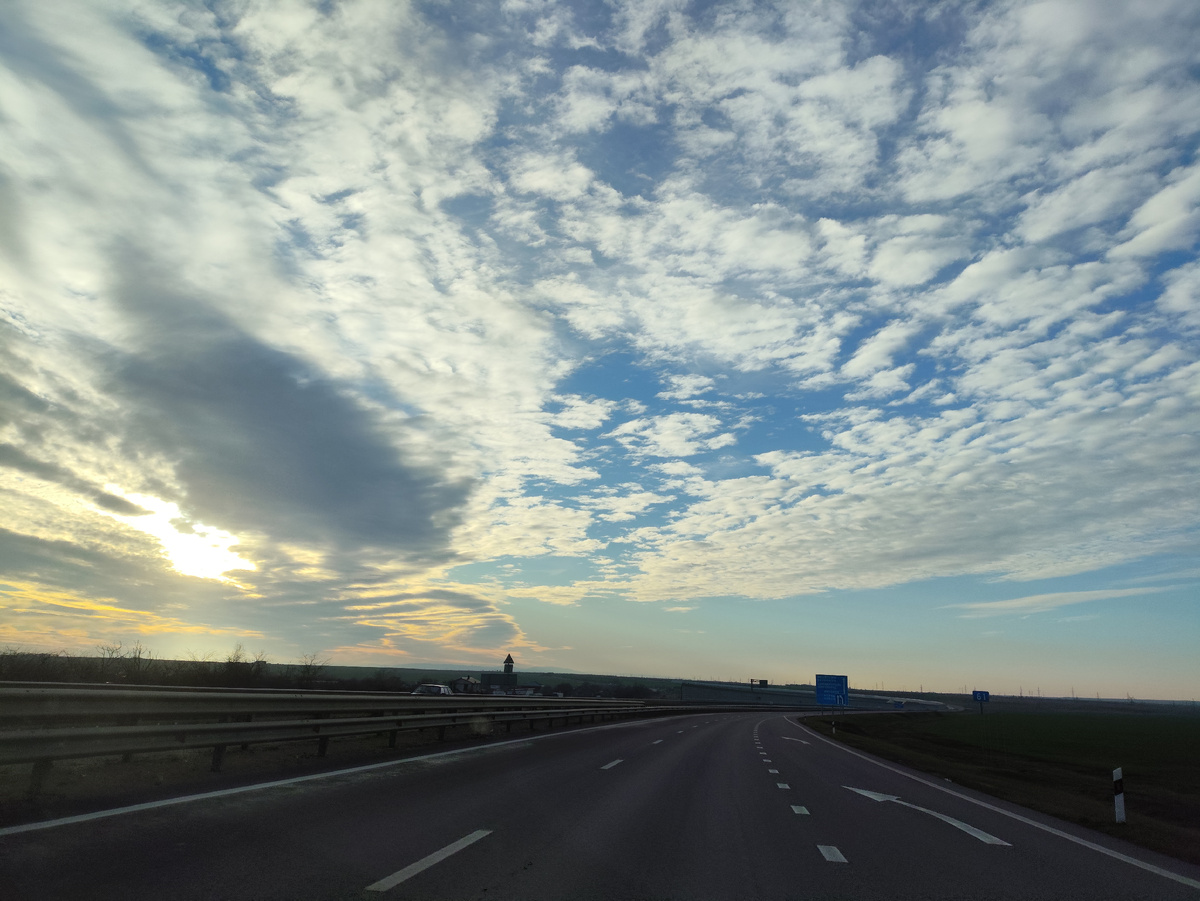 Где-то на Тавриде