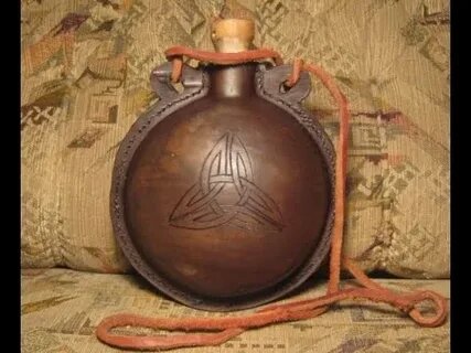 Новогодний подарок в древнем Египте (подарочная фляга с пожеланием)