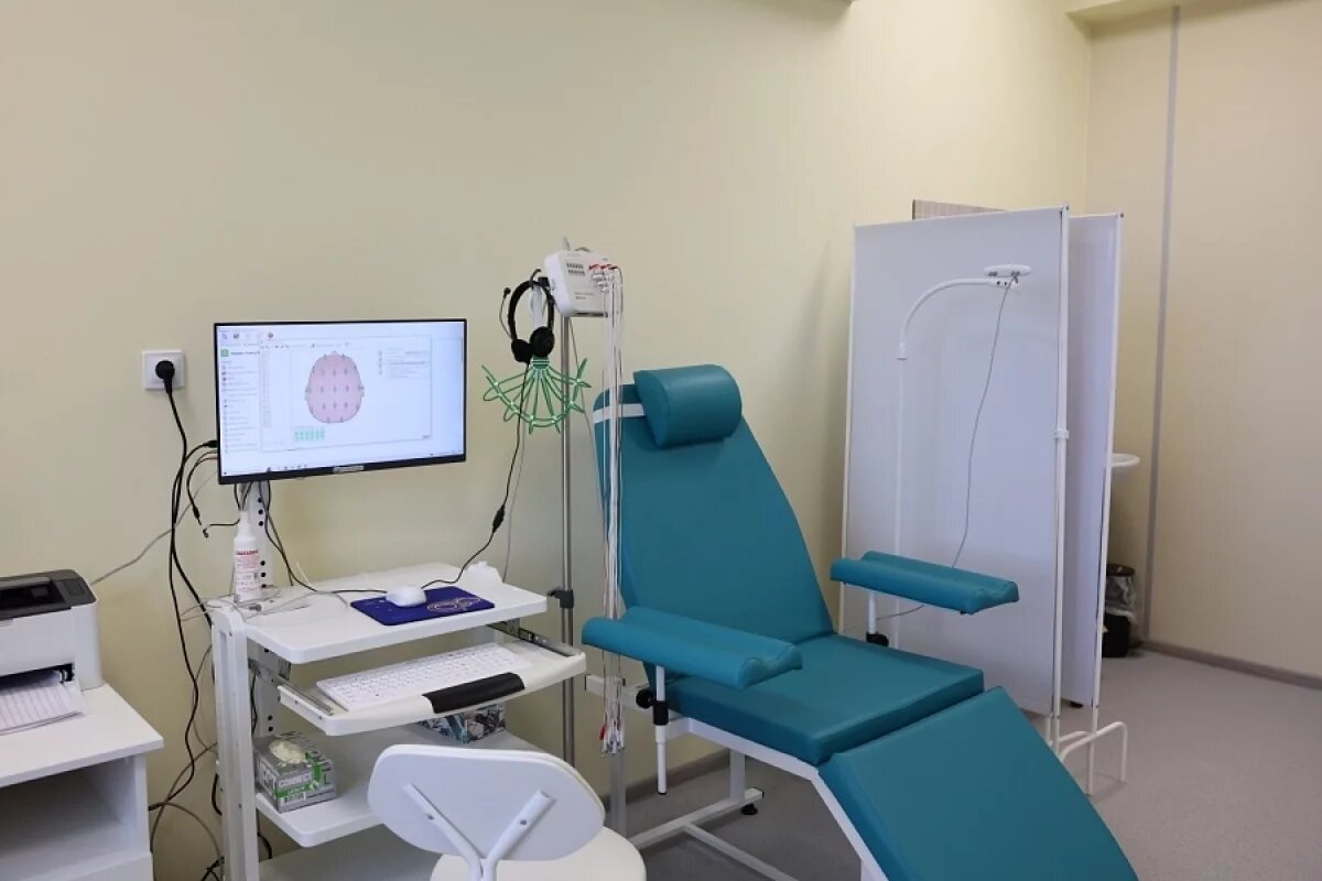    Волгоградский губернатор наведался 1 января в новую поликлинику