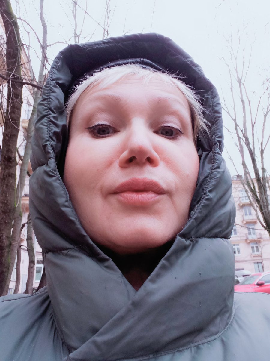 Вчера, пока что без снежного фона. Последнее фото 2024-го