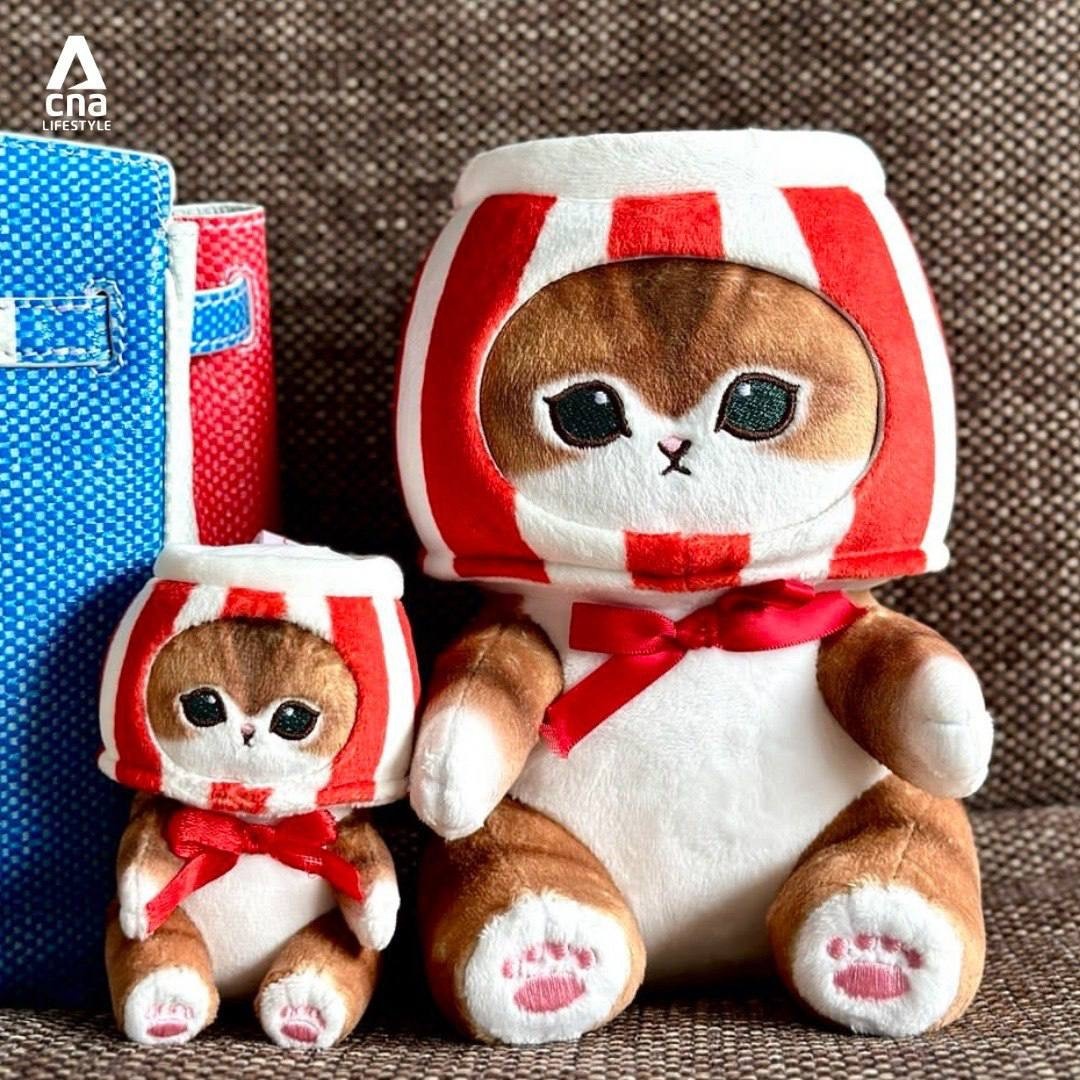 Сингапурский KFC представил коллекцию товаров с котиками mofu-cat  