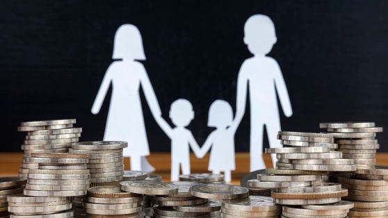    Стандартные налоговые вычеты для семей с детьми выросли в России вдвое с 1 января Роман Захаров