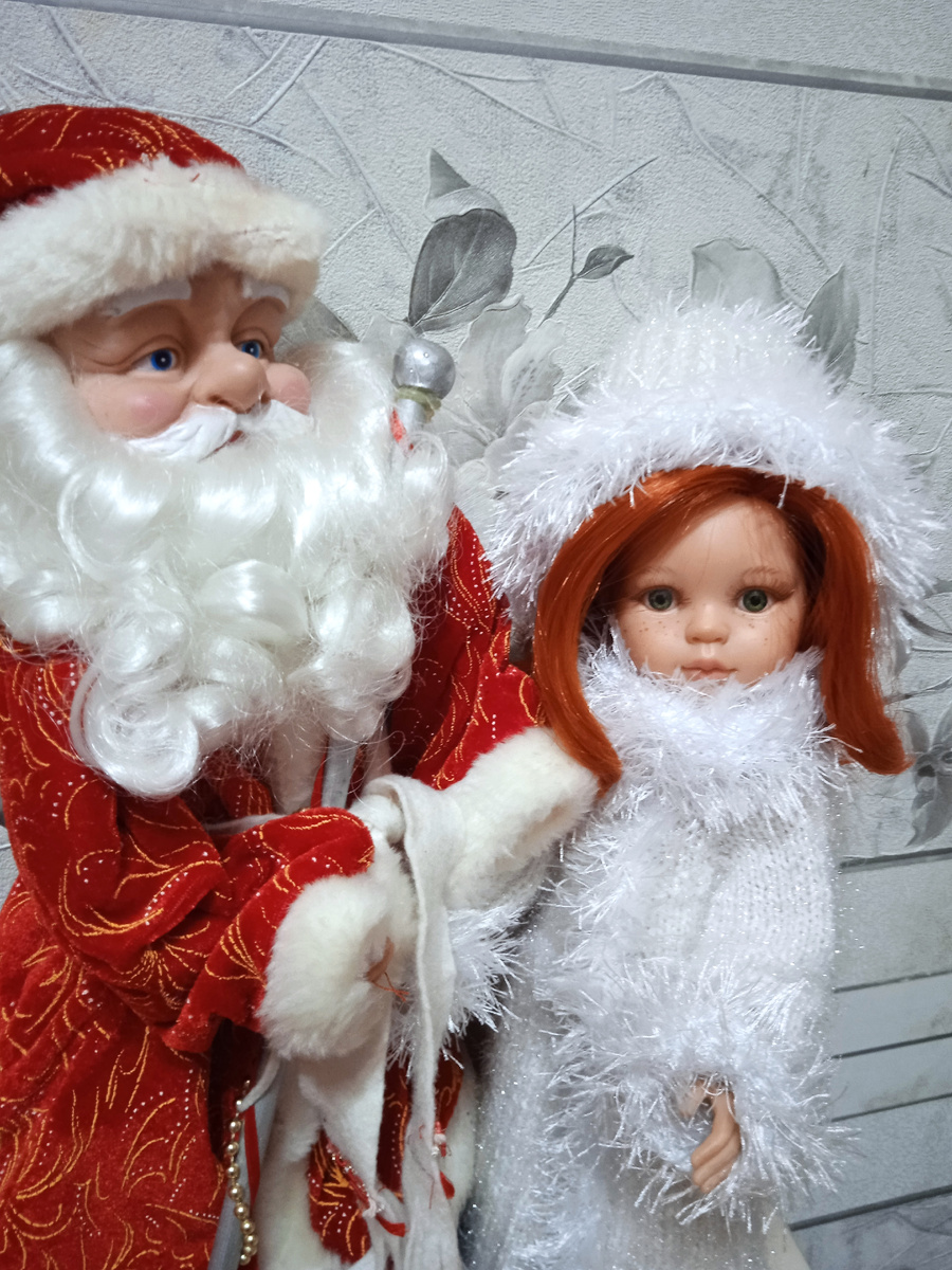 Дед Мороз и Кристи. Фото автора. 
