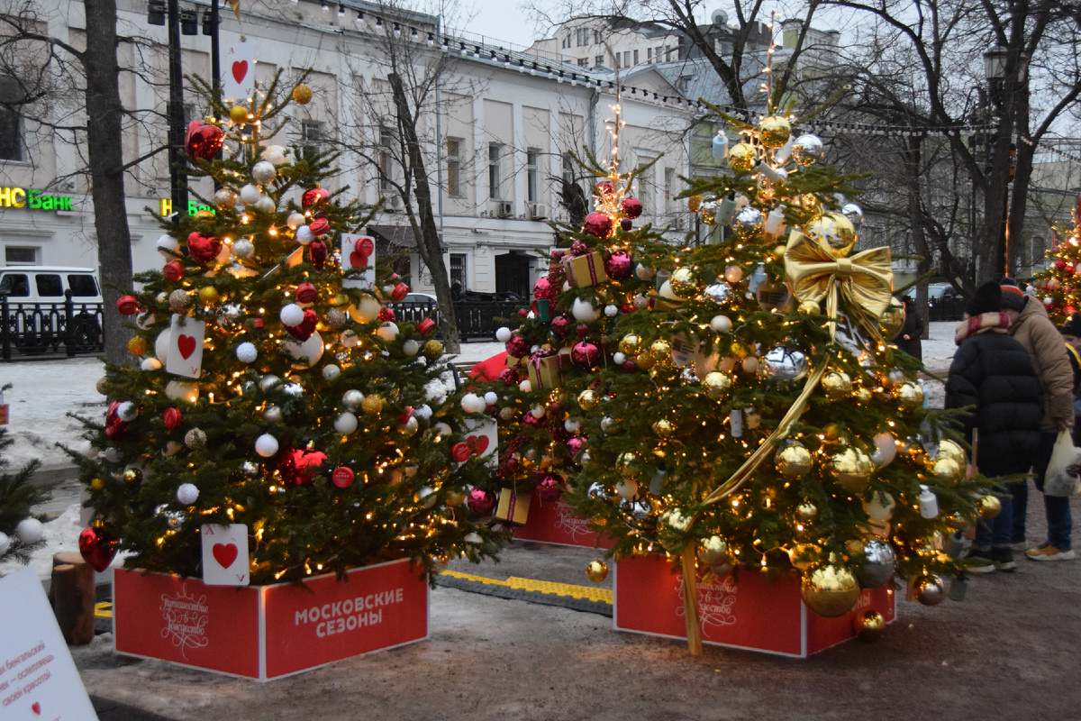 Новогодняя атмосфера на Тверском бульваре. Фото автора канала "Приключения Тома Сойера".