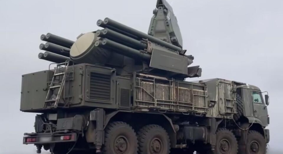 В частности, 10 дронов были ликвидированы над территорией Белгородской области, три — над Курской и по два — над Воронежской, Брянской и Ростовской. Известия